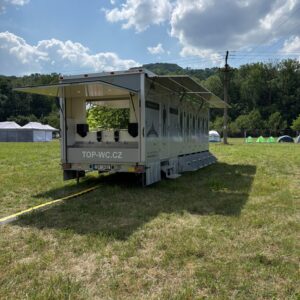 Sanitární přívěs XXL PRO+, splachovací toalety, WC na akci, pronájem WC, Top-wc.cz, topwc_cz (12)